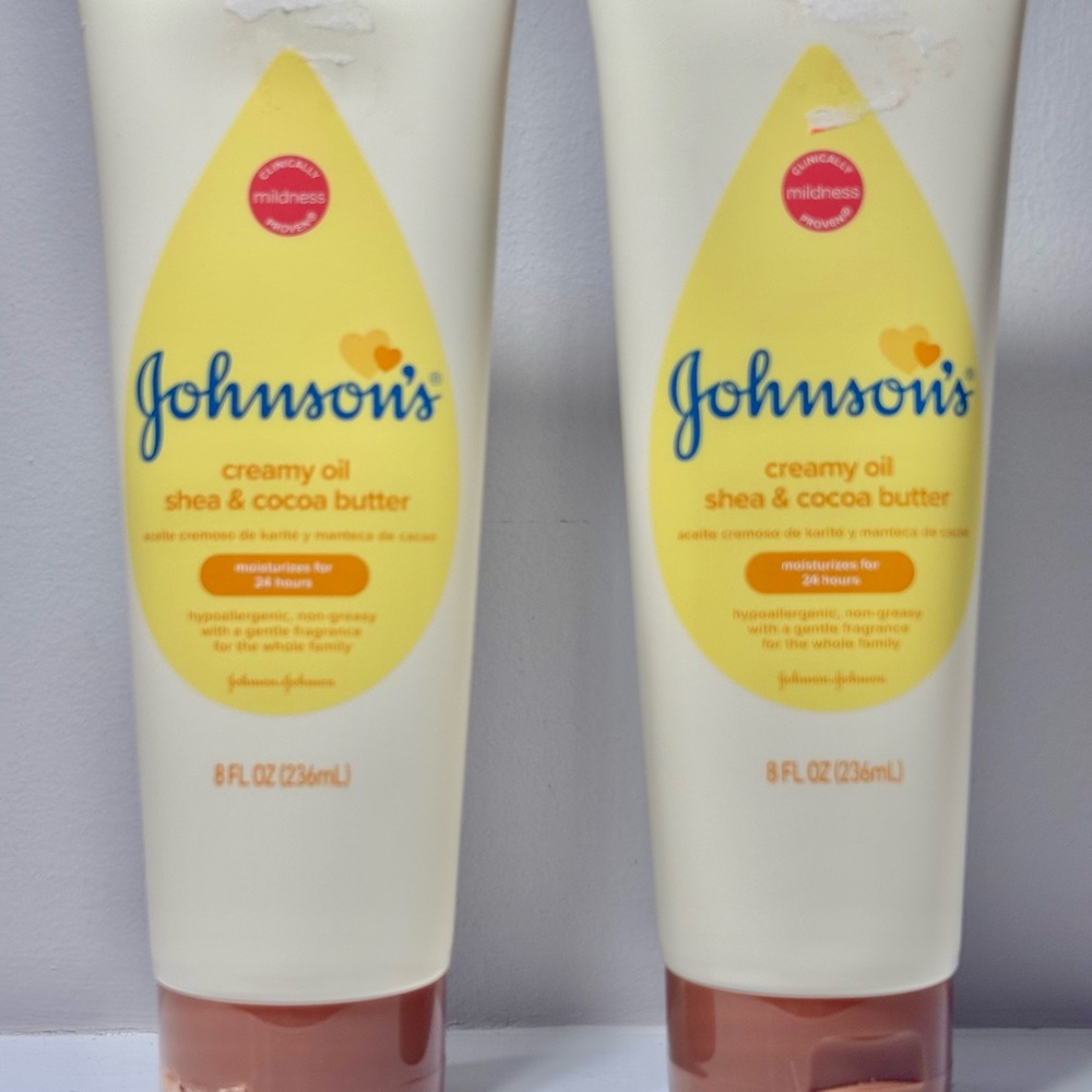 Johnson's Creamy Oil Shea & Cocoa Butter 2 Pack 8 Fl Oz